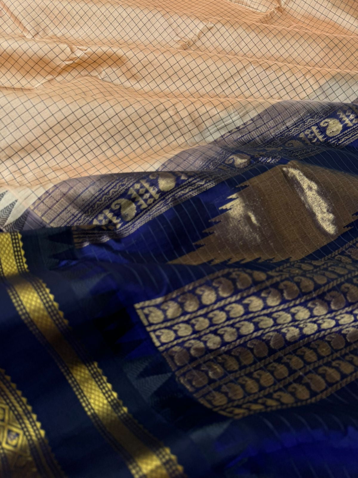 Korvai Silk Cotton - creamy off white and navy blue podi kattam