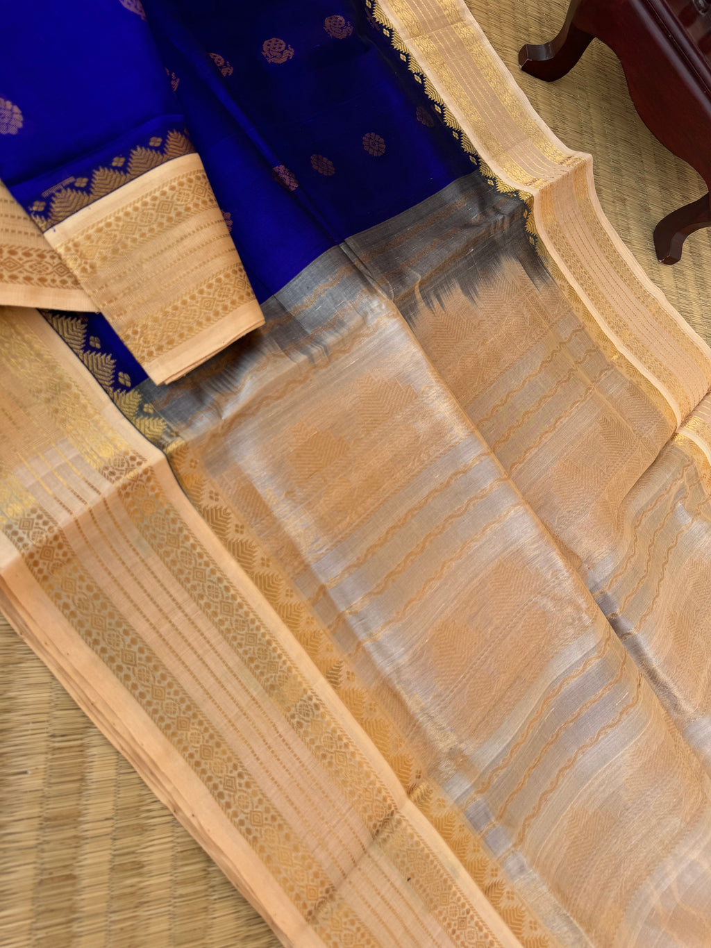 Korvai Silk Cotton - ms blue and beige