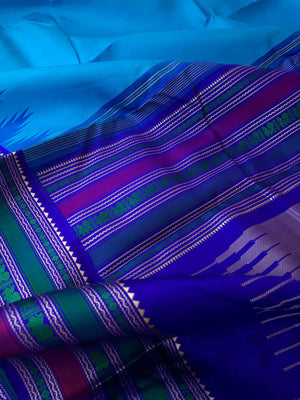 Sahasra - Stunning No Zari Korvai Kanchivarams - the blue on blue always a super hit !!