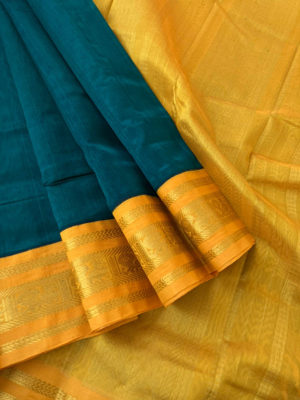 Korvai Silk Cotton - deep rama green and gold