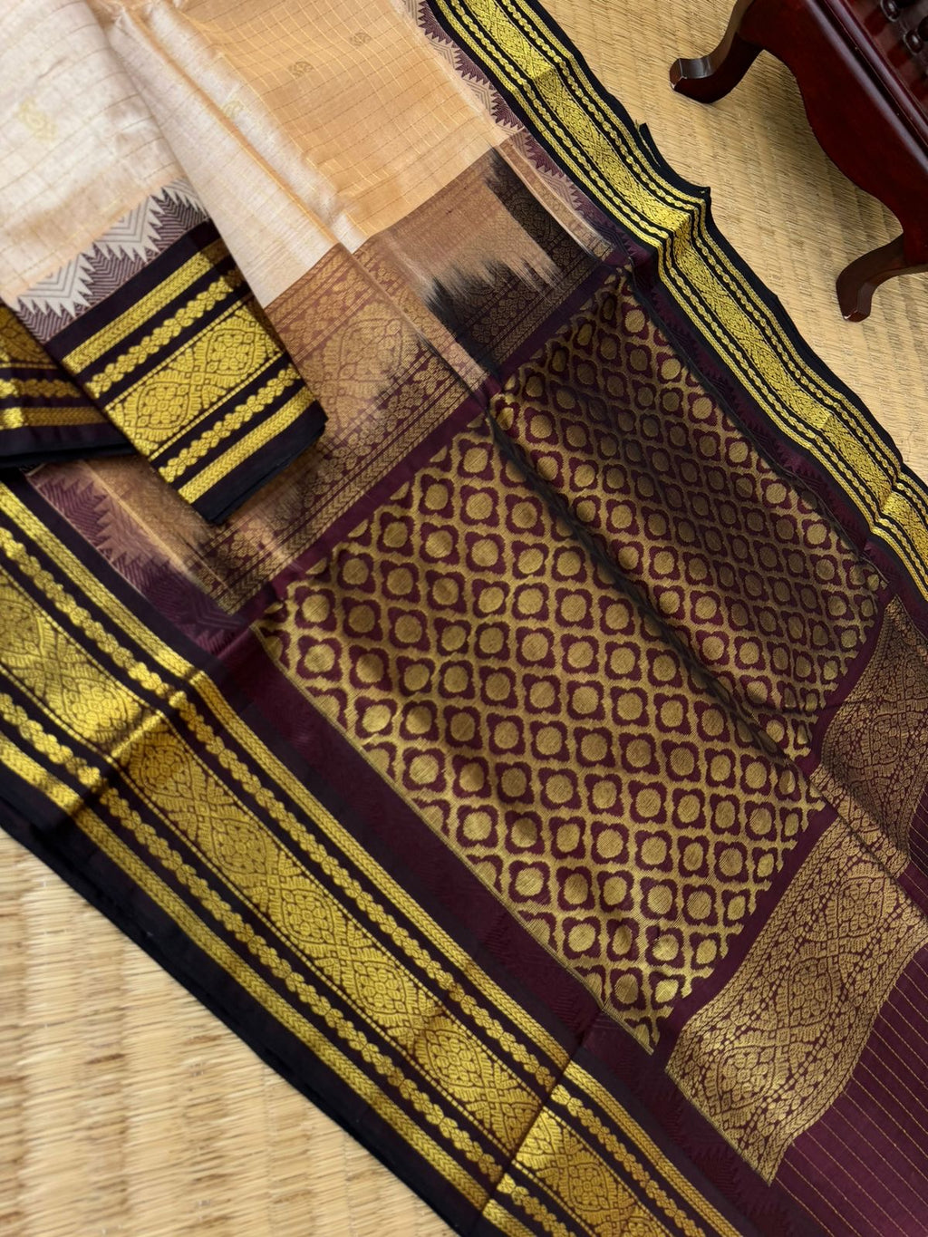 Korvai Silk Cotton - creamy tussar tone and chocolate brown