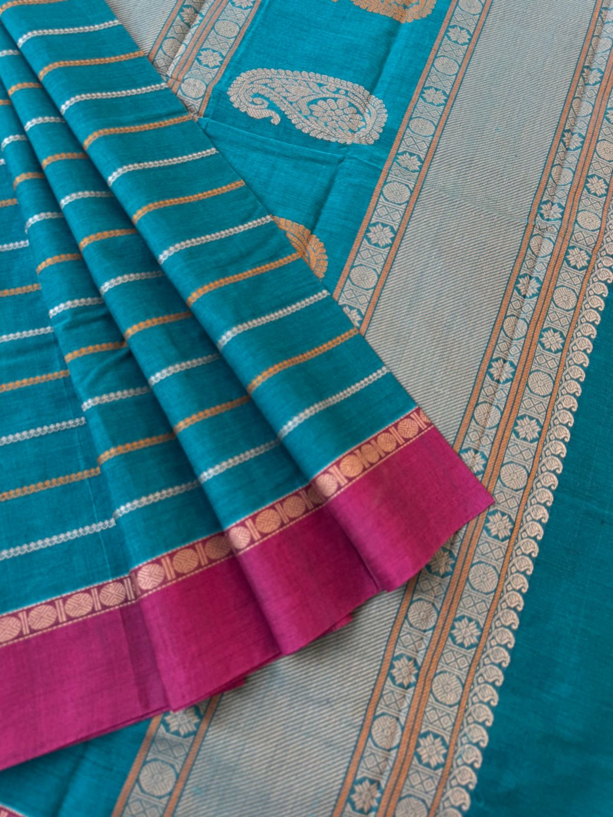 Mangalavastaram - deep dark teal veldhari with unique woven pallu