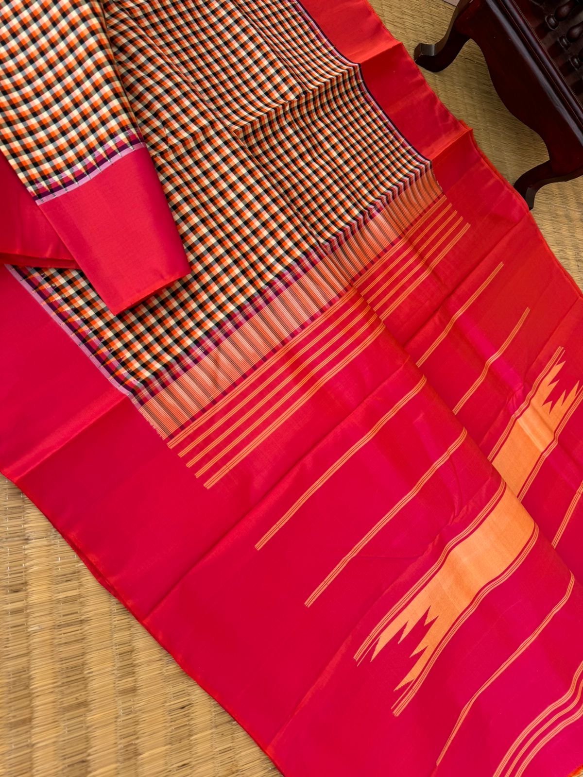 Bliss of Korvai Kanchivaram - orange cream and pink kottadi kattam with orange short pink pallu and blouse