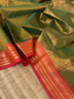 Zari Kissed Silk Cotton - amazing dual tone mix of light green and dark green Vairaoosi kattam