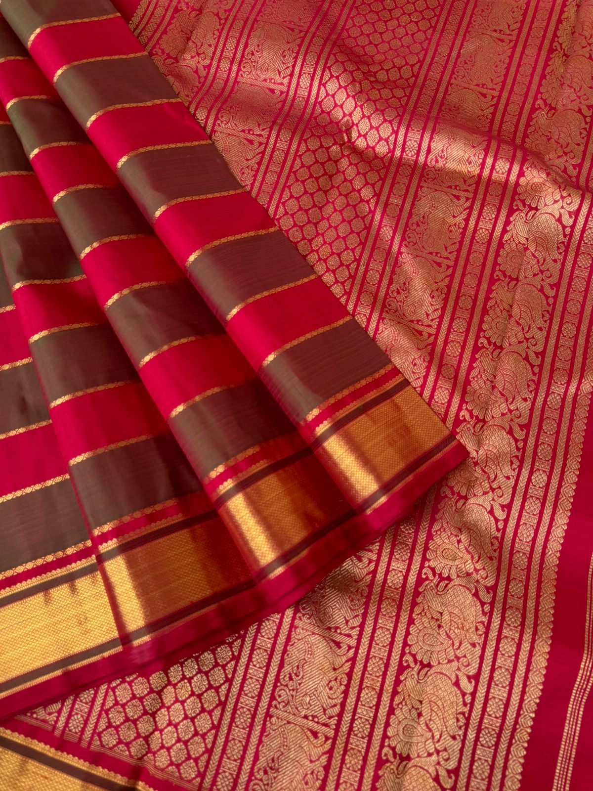 Raga Aadhana - The Vintage Recreated Kanchivaram - the most traditional pick of maanthulir and deep red