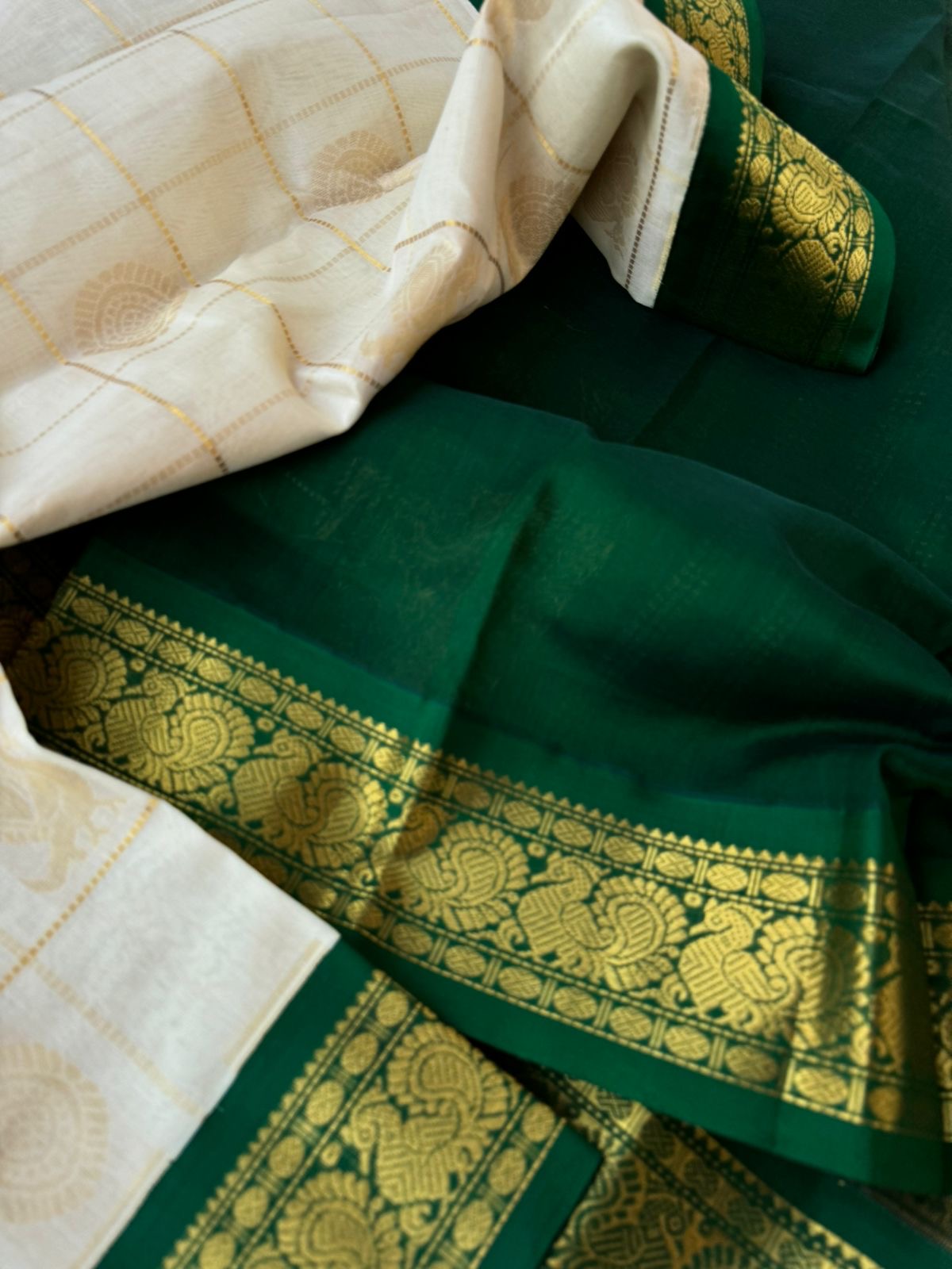 Korvai Silk Cotton - off white and green mayil chackaram