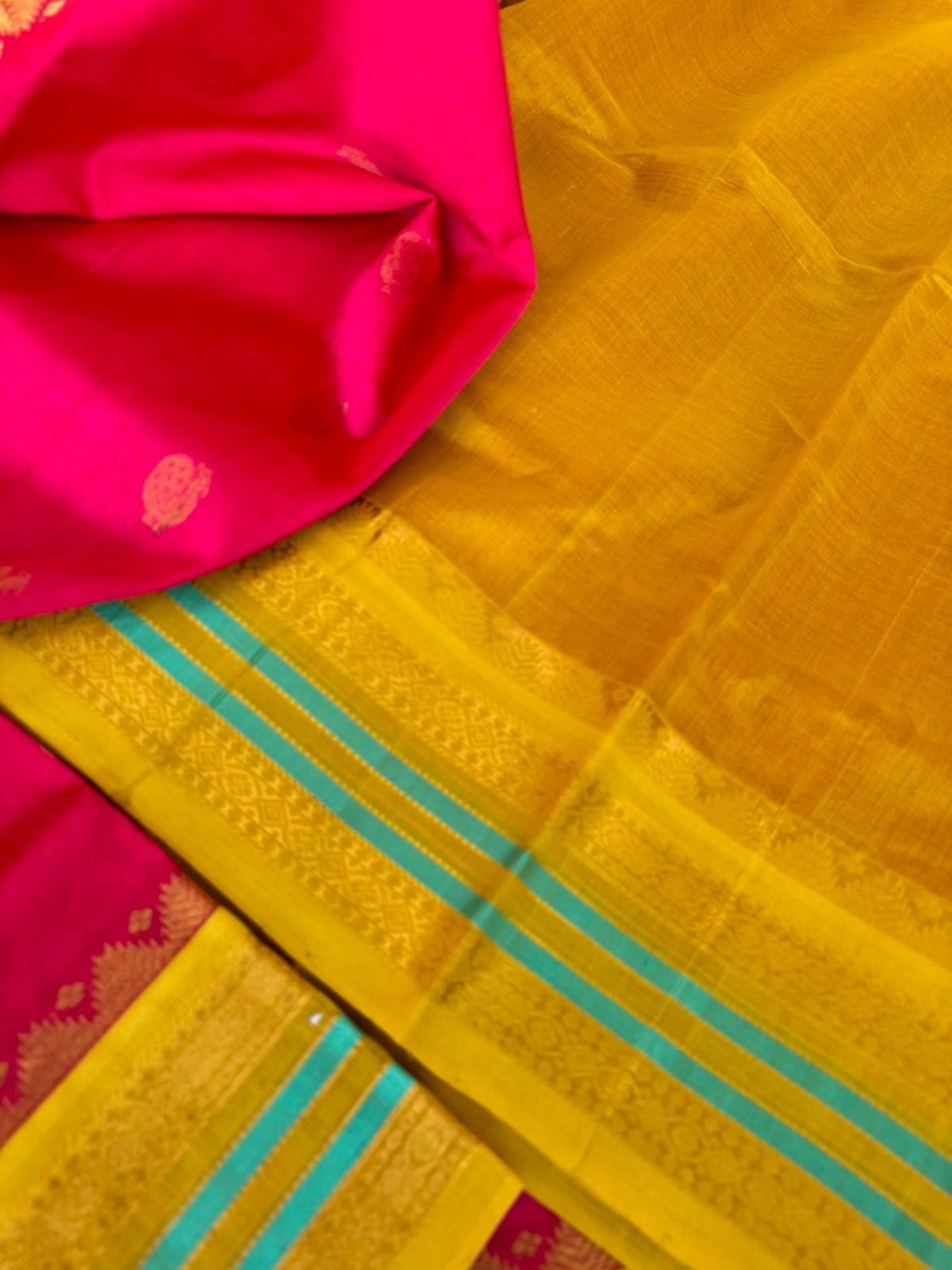 Korvai Silk Cotton - pink and sampanga