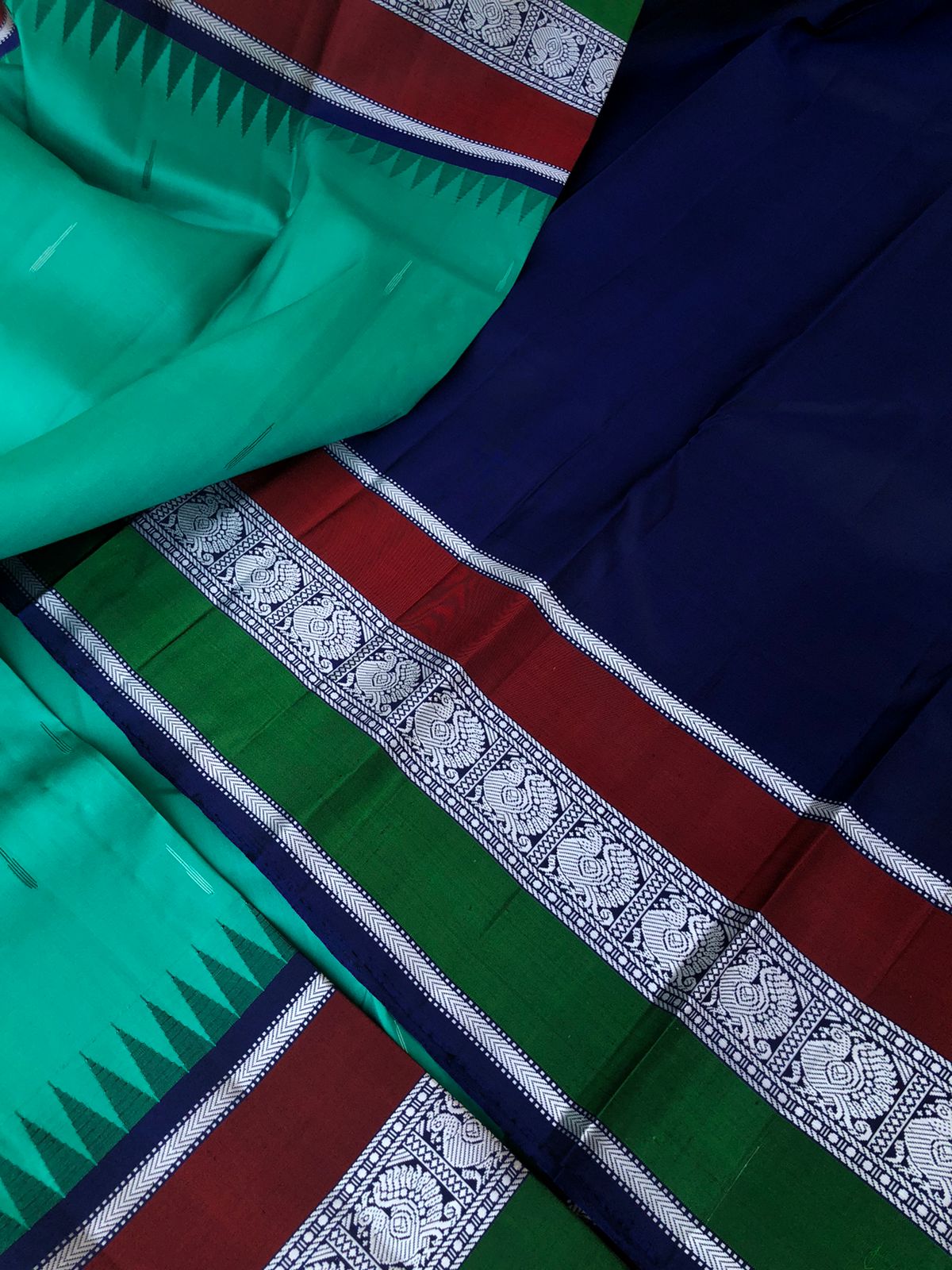 Sahasra - Stunning No Zari Korvai Kanchivarams - mint green and navy blue malli mokku woven buttas woven body