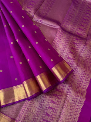 Swarnam - Stunning Solid Border Kanchivarams - beautiful vadamalli tone with interesting pallu