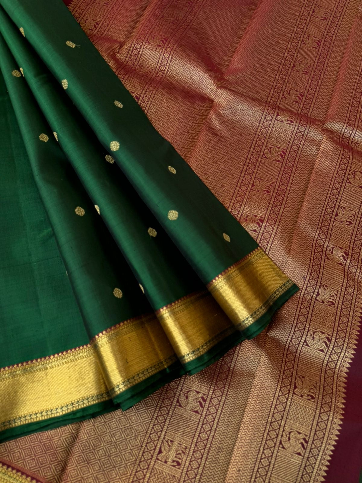 Swarnam - Stunning Solid Border Kanchivarams - the classy deep dark meenakshi green and maroon at its best