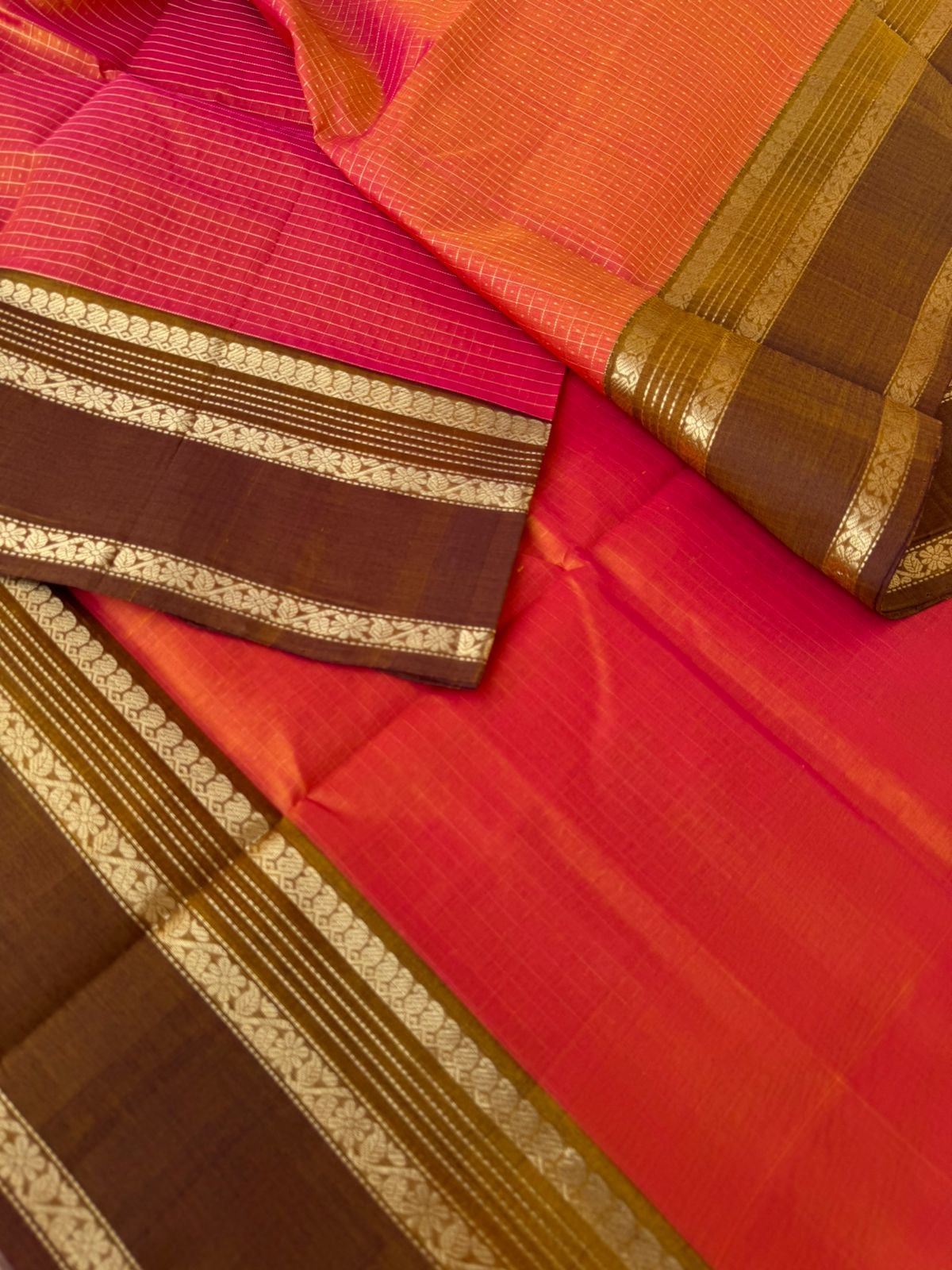 Zari Kissed Silk Cotton - gorgeous pink short orange lakshadeepam body with parrots woven pallu