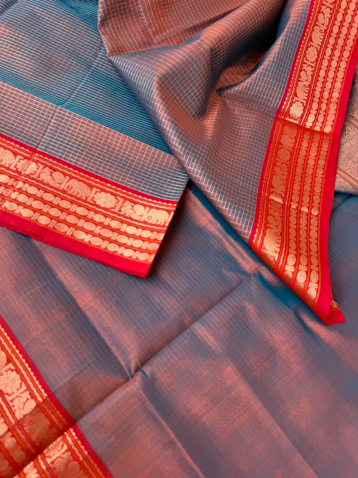 Zari Kissed Silk Cotton - unusual dual tone vairaoosi kattam