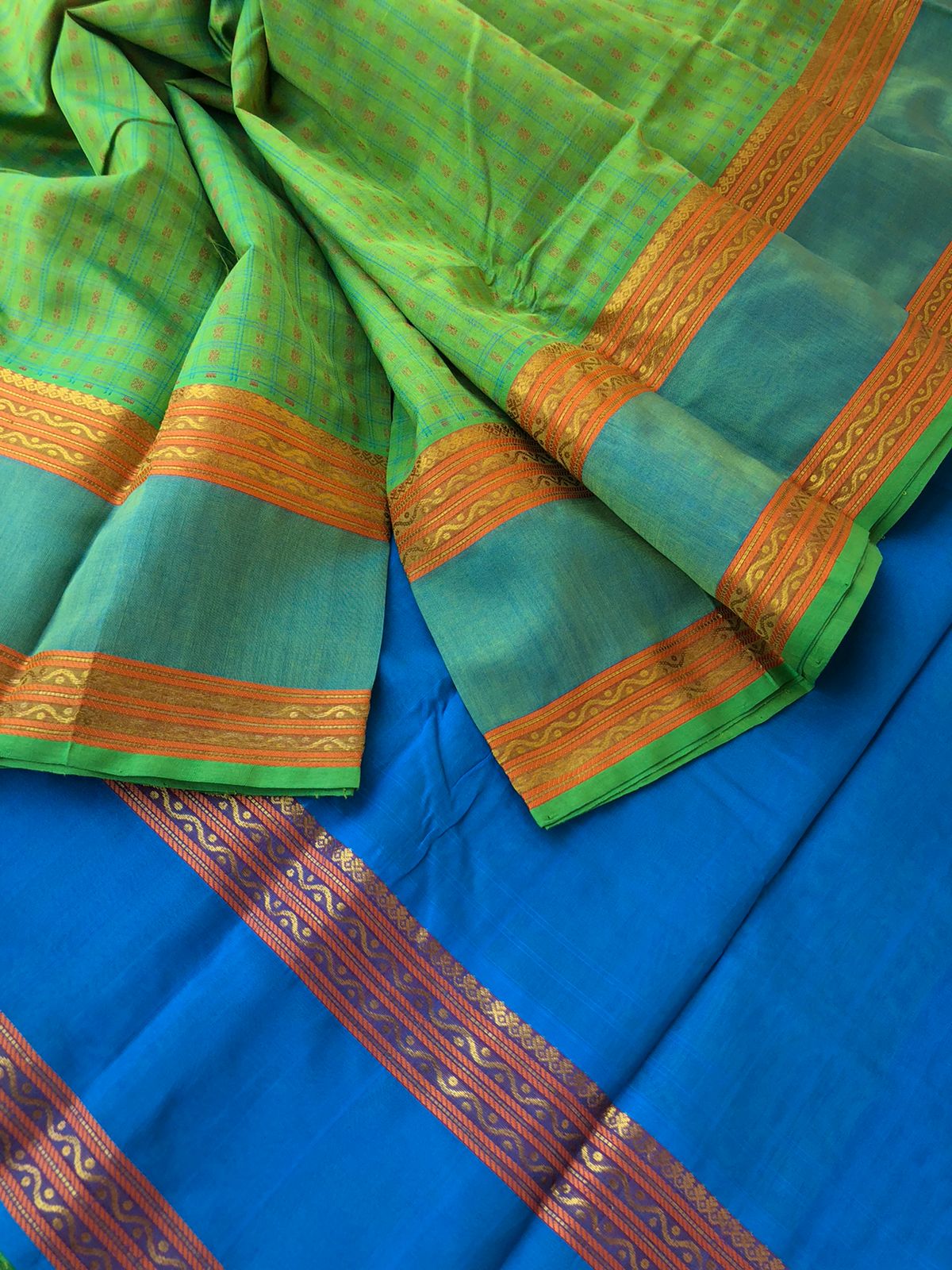 Woven Motifs Silk Cotton - apple green Lakshadeepam