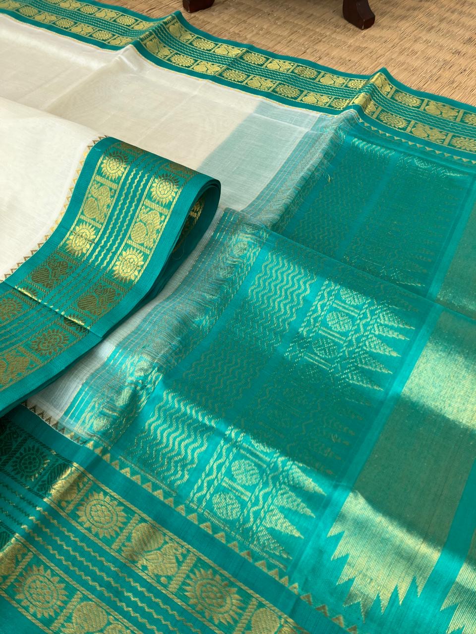 Korvai Silk Cotton - off white and teal