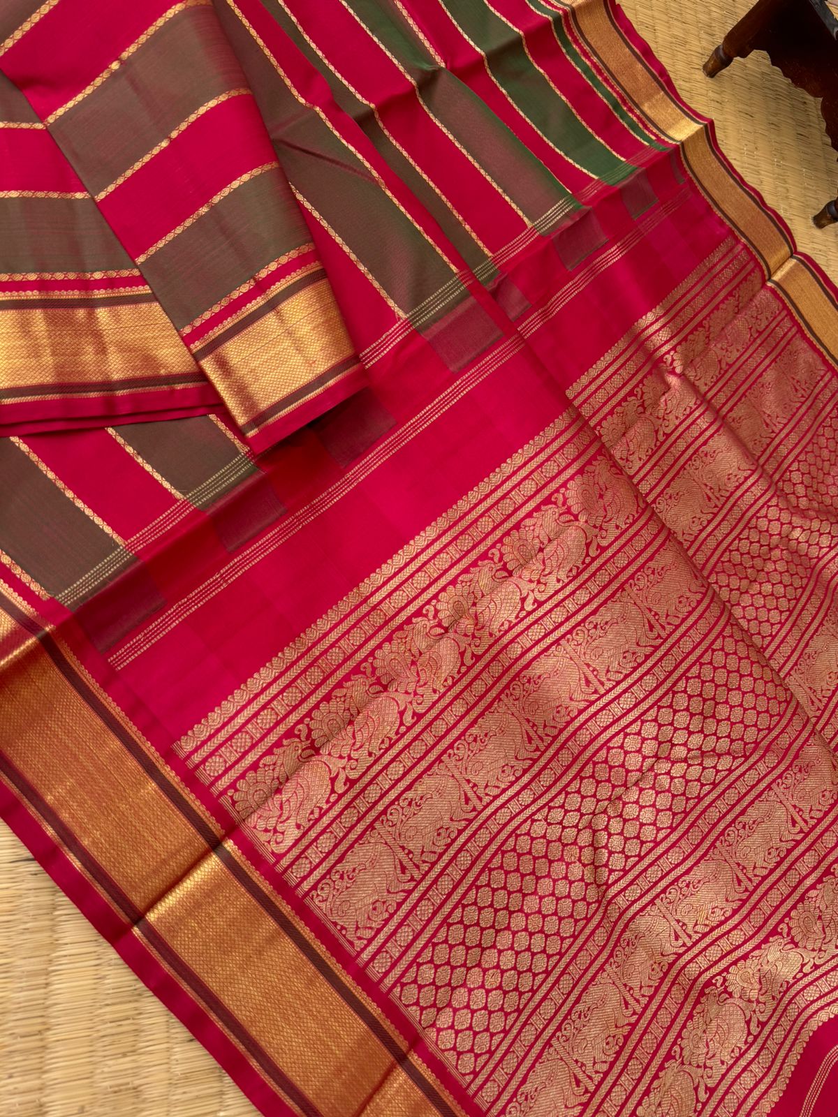 Raga Aadhana - The Vintage Recreated Kanchivaram - the most traditional pick of maanthulir and deep red