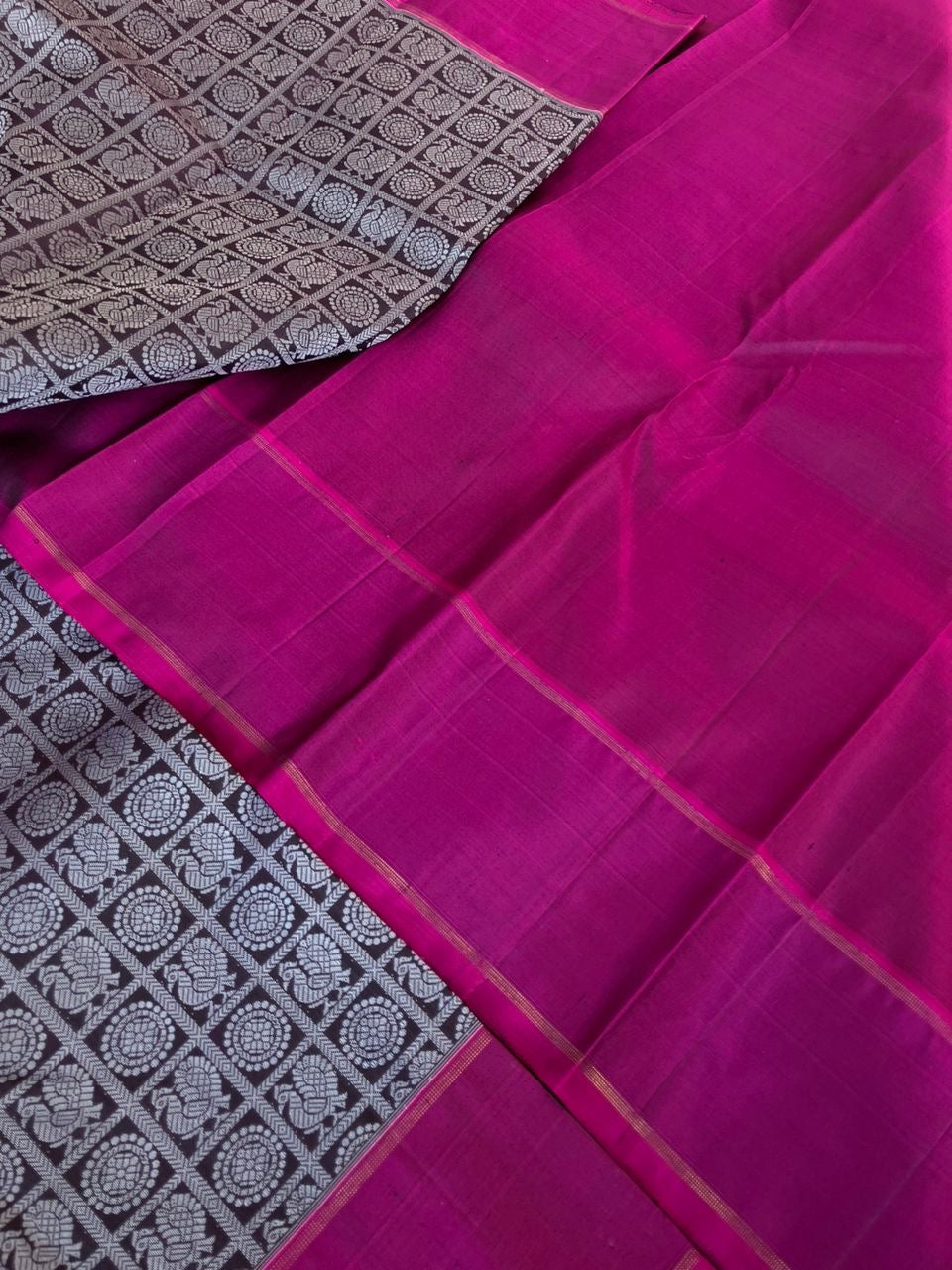 Haritham - Heirloom Yarn Play on Kanchivaram - black base and silver silk thread woven 1000 Mayil chackaram with magenta borders pallu and blouse