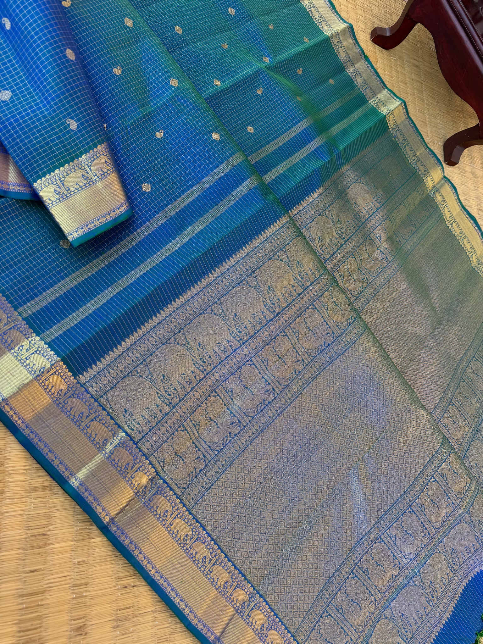 Statement of Kanchivaram - KK1 - the most beautiful dual tone peacock blue green Vairaoosi kattam with small woven borders with gorgeous grand pallu.