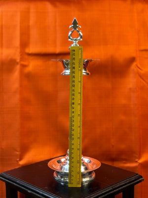 Chettinad Made kuthu villaku or Nillai Villaku - 515.30 grams