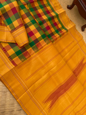 Paalum palamum Kattam on  Kanchivaram - amazing traditional aaraku manjal pachai paalum Palamum Kattam on No Zari Korvai Kanchivaram