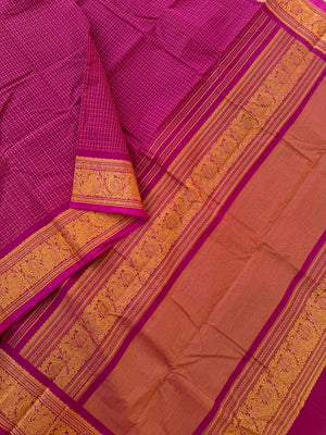 Mangalavastaram - deep dark pink lakshadeepam with annapakshi woven borders