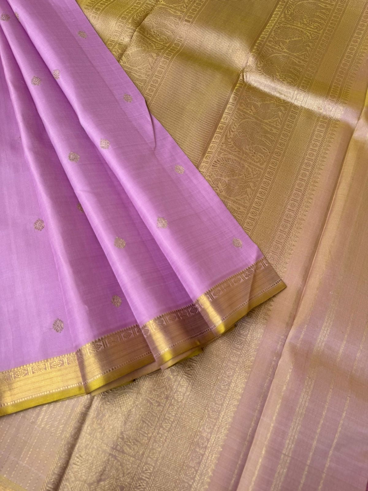 Pastel Ragas on Kanchivaram - a pastel pale pink for people who love small borders