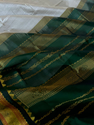 Korvai Silk Cotton - pale grey and bottle green