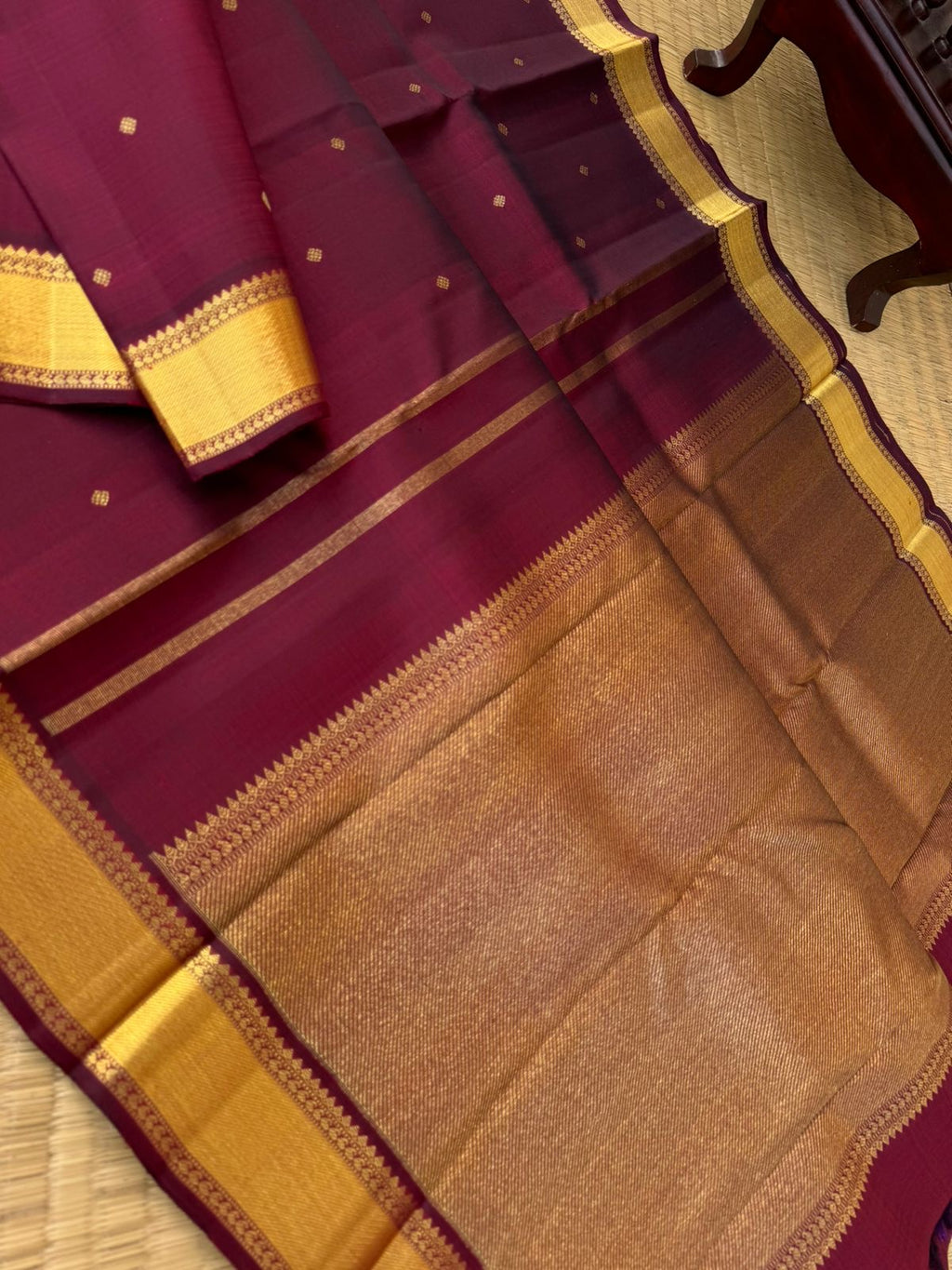 Swarnam - Stunning Solid Border Kanchivarams - the deep dark maroon and gold is absolutely super gorgeous traditional