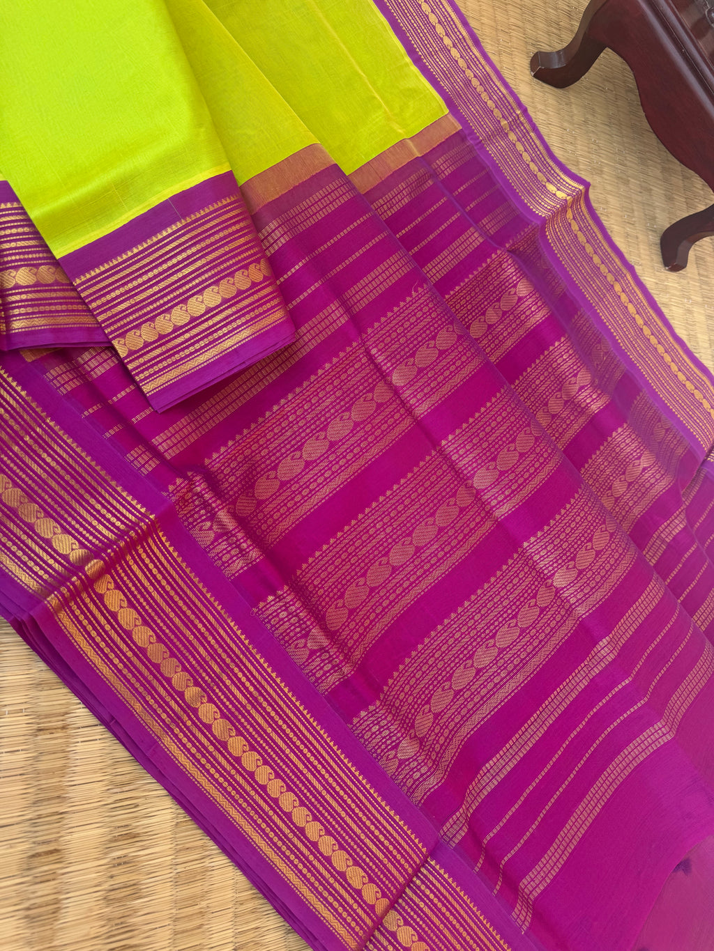 Korvai Silk Cotton - apple green and majentha