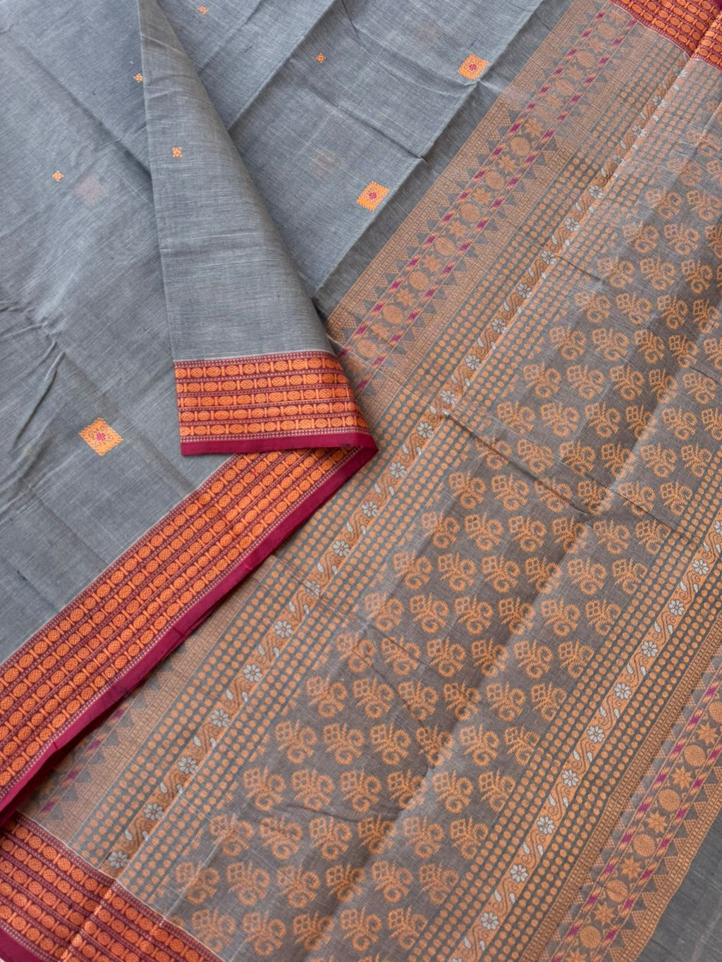 Mangalavastaram - elephant grey and rudurakasham woven borders