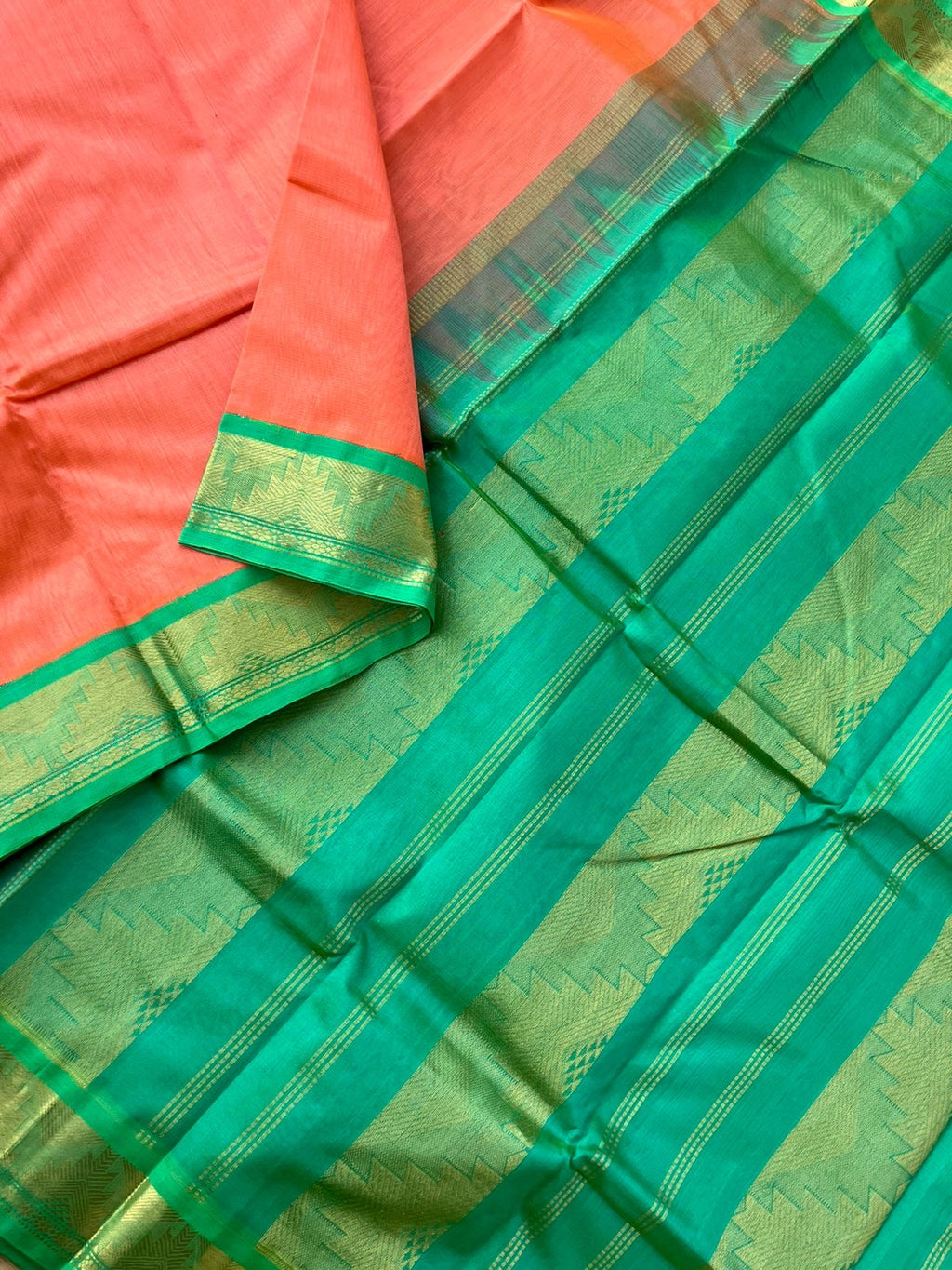 Korvai Silk Cotton - peach and green Vairaoosi