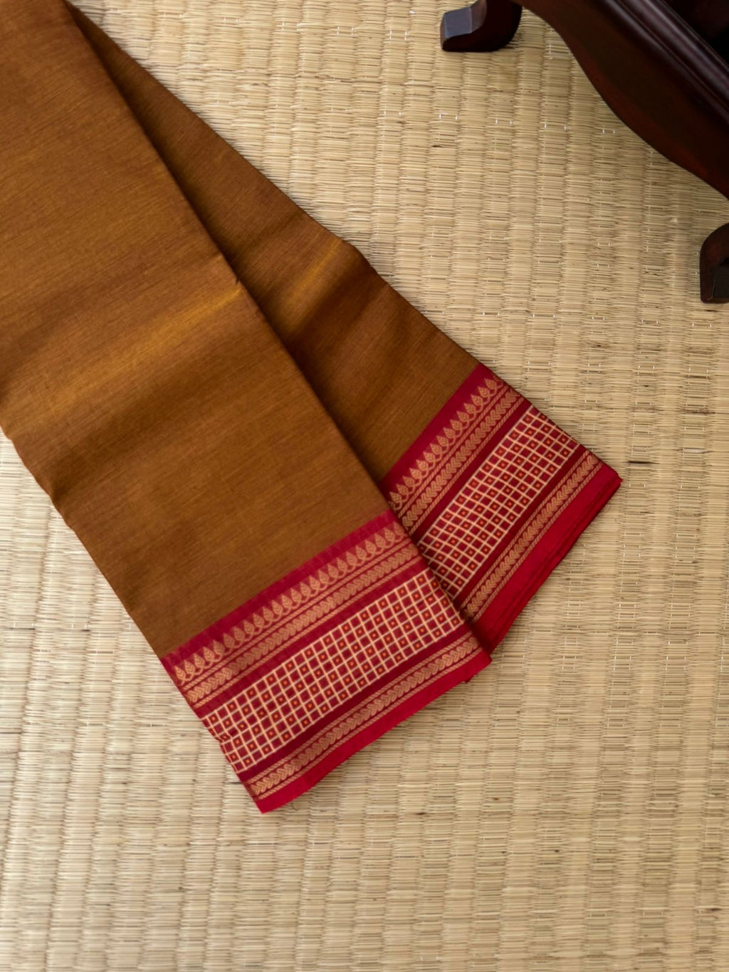 Zari Twist - earthy brown