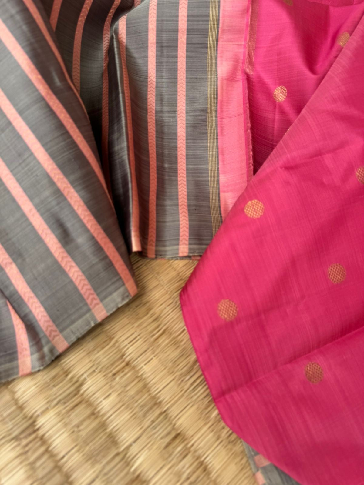 Bliss of Kanchivaram - unusual grey pink vertical veldhari stripes woven pallu with floral pink buttas woven pallu and blouse