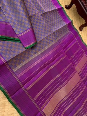 Kattams on Kanchivaram - gorgeous pai kattam or purplish grey with green sleeve edge !!