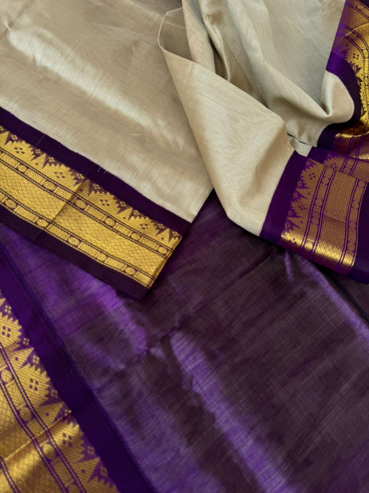 Korvai Silk Cotton - ivory beige and deep purple