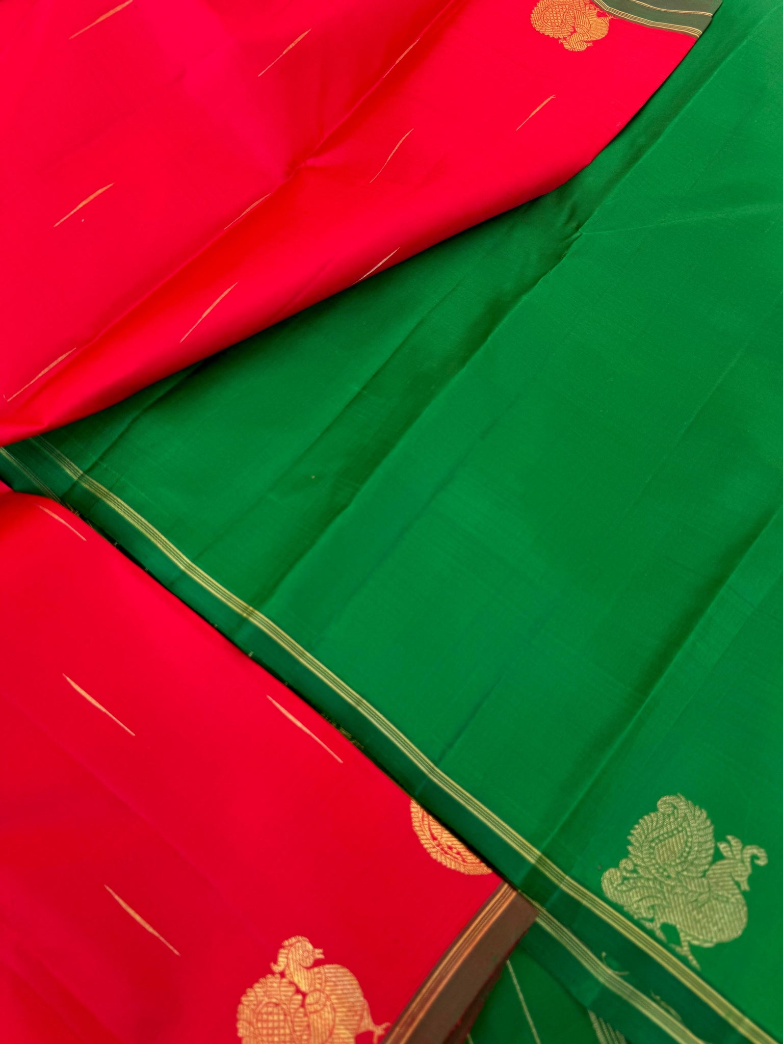 Kanchivaram Trunk - Every Day Essential Kanchivarams | tomato red and green with malli mokku woven buttas with annapakshi and elephant woven border buttas