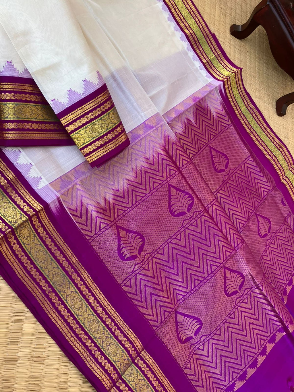 Korvai Silk Cotton - off white and vaadamalli