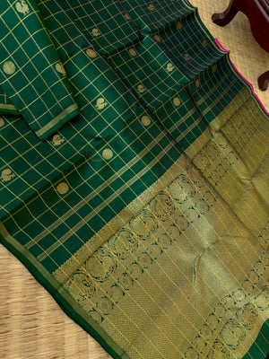 Kanchivaram Trunk - Every Day Essential Kanchivarams | deep Meenakshi green and gold borderless Kanchi with contrast pink blouse