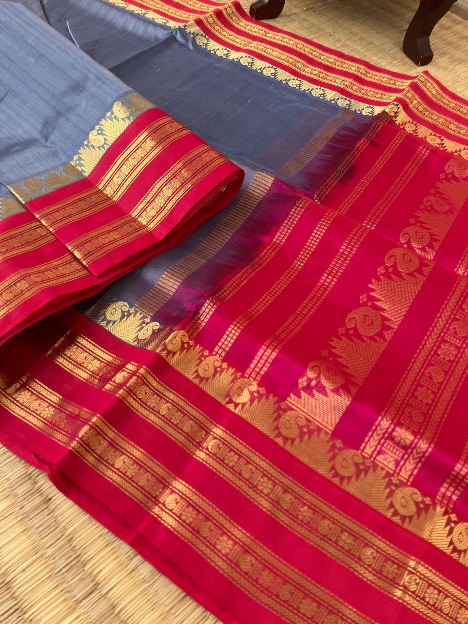 Korvai Silk Cotton - grey and red