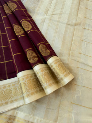 Korvai Silk Cotton - deep brown and ivory mayil chackaram