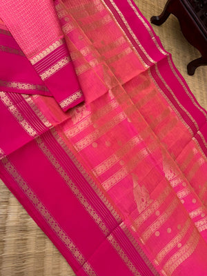 Zari Kissed Silk Cotton - peach pink lakshadeepam woven body with parrots woven pallu