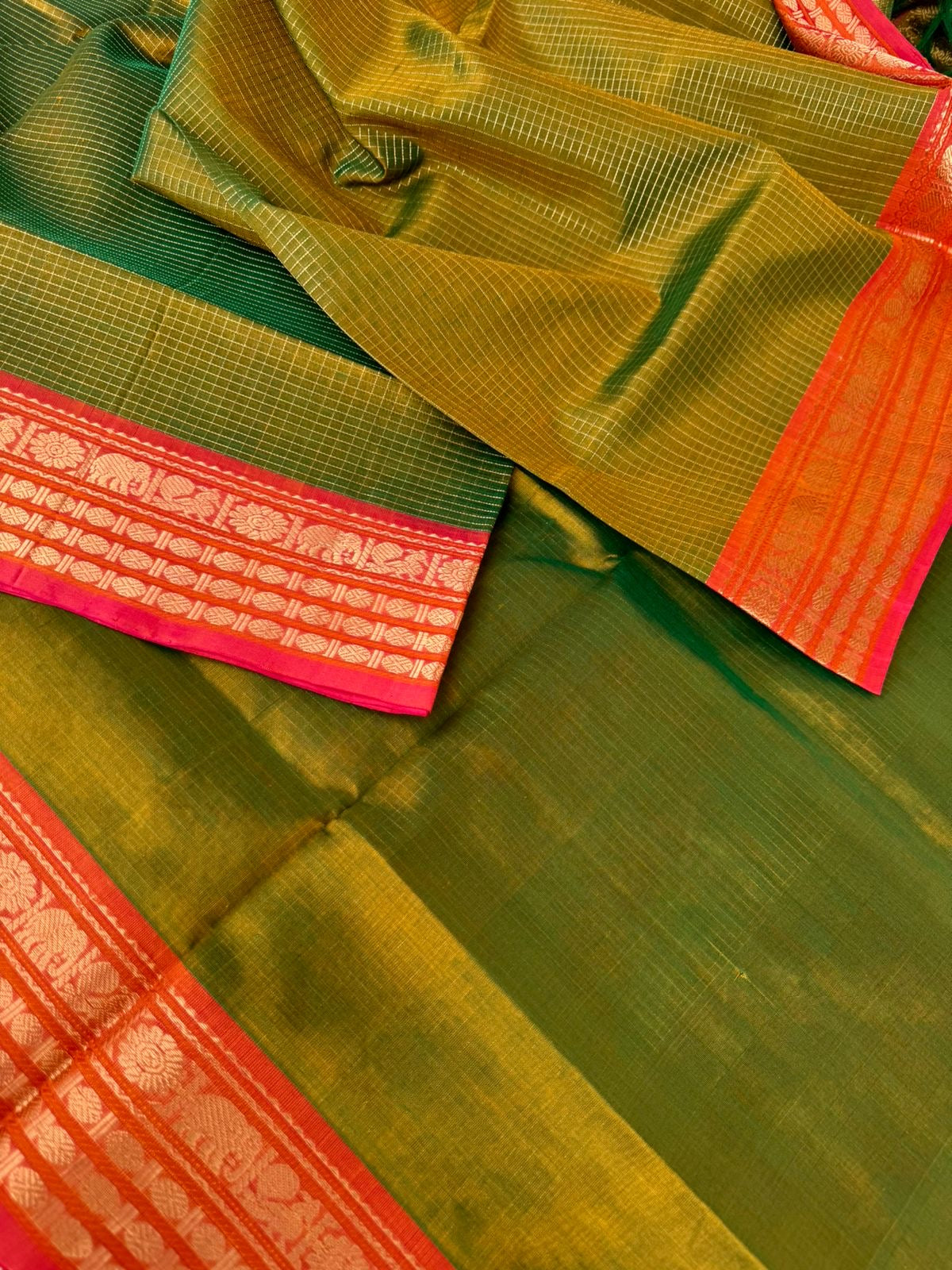 Zari Kissed Silk Cotton - amazing dual tone mix of light green and dark green Vairaoosi kattam