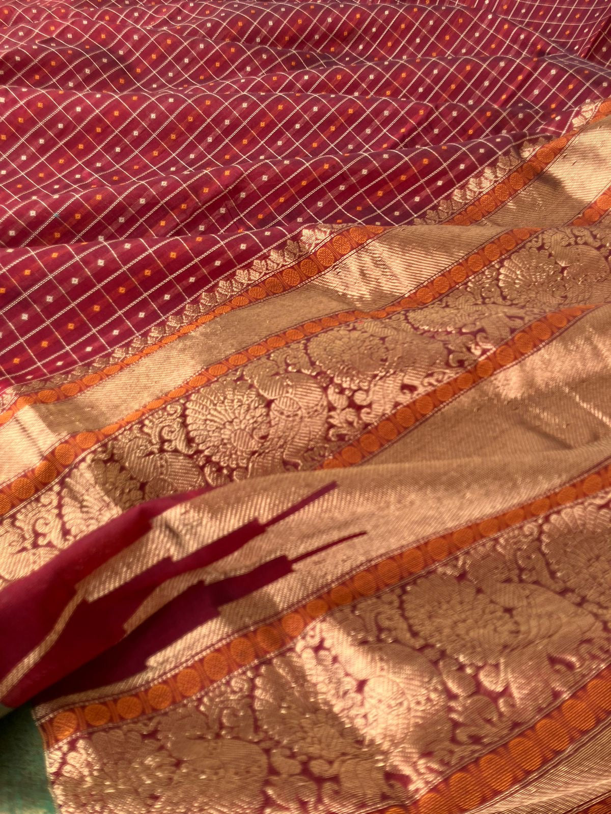 Traditional Colours Woven Motifs Silk Cotton - maroon and green lakshadeepam